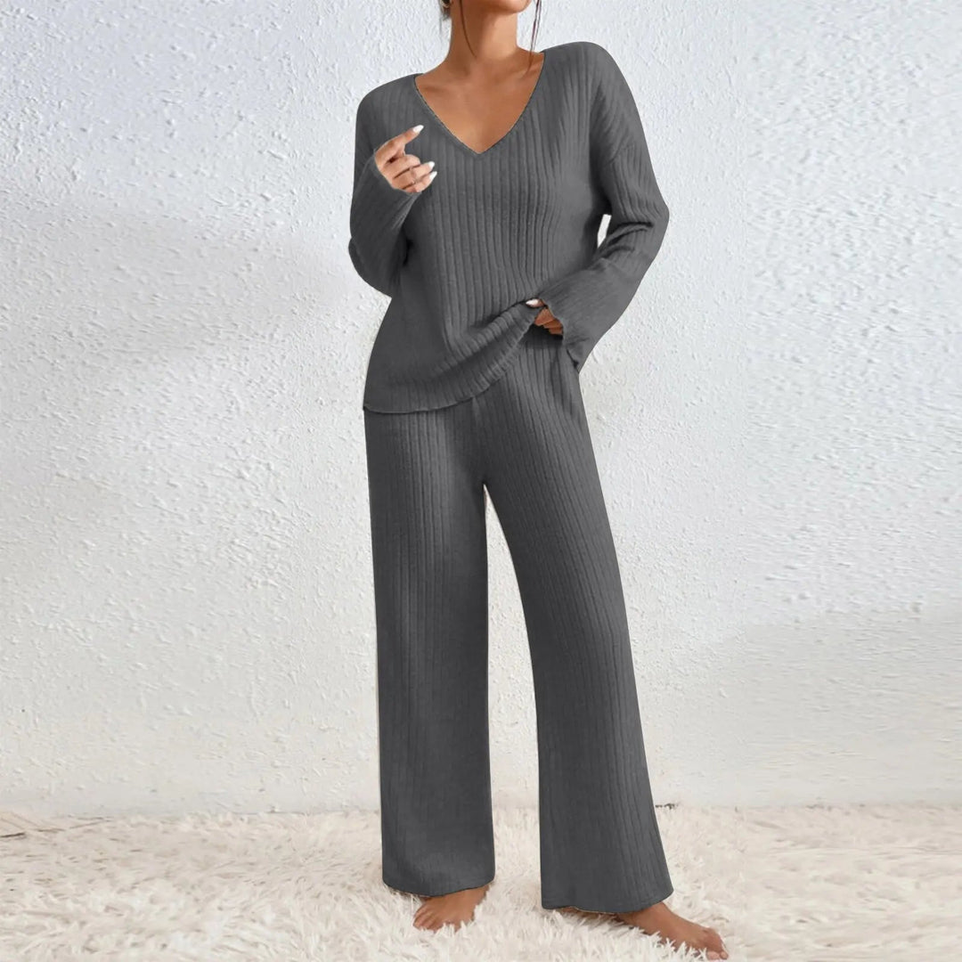 Carla - Soft Ribbed Long Sleeve Top and Trousers Set