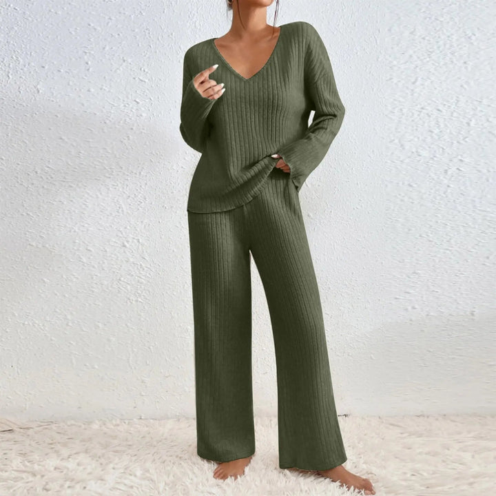Carla - Soft Ribbed Long Sleeve Top and Trousers Set
